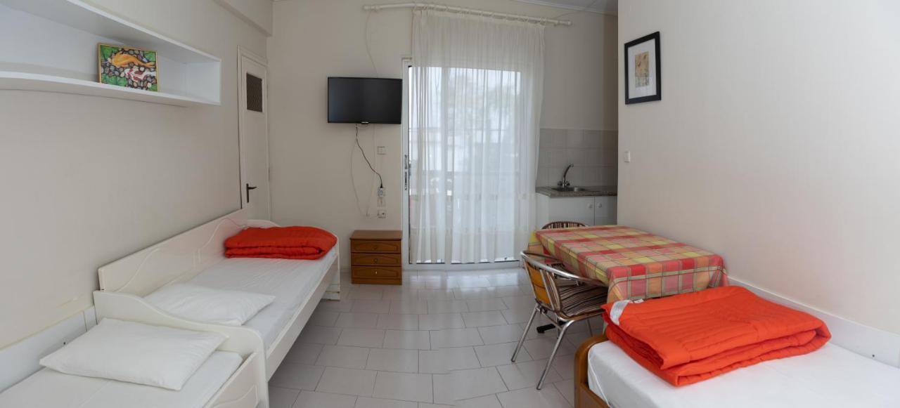 Ronzi Apartments กาเมนาวูร์ลา ภายนอก รูปภาพ