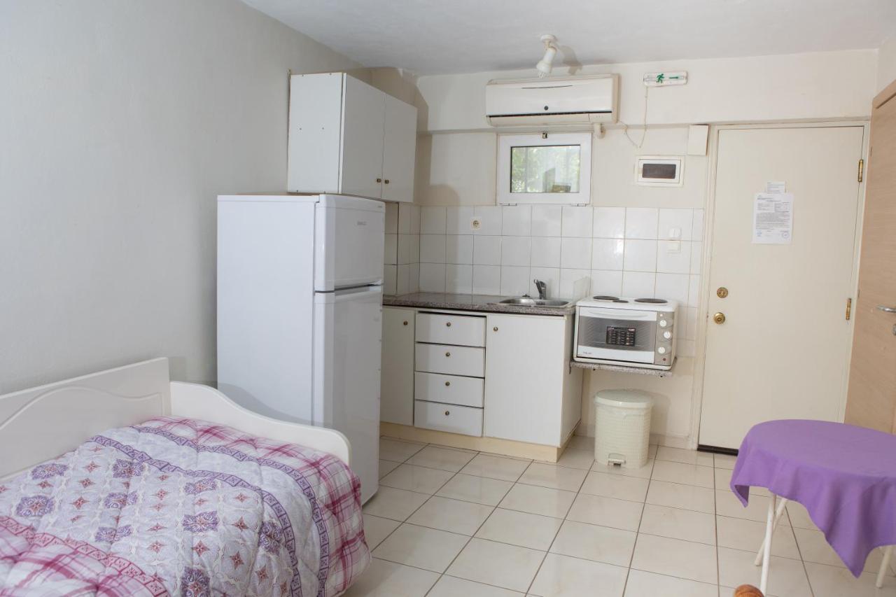 Ronzi Apartments กาเมนาวูร์ลา ภายนอก รูปภาพ
